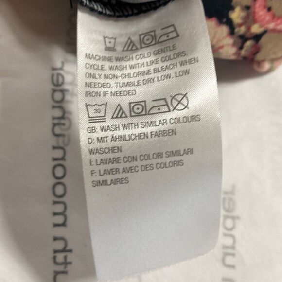 G.I.L.I Floral Jetsetter Cross-over Bodysuit Size XXS‎ / Runs Big - Picture 12 of 14